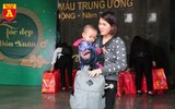 Những chuyến xe nghĩa tình đưa người bệnh về quê ăn Tết